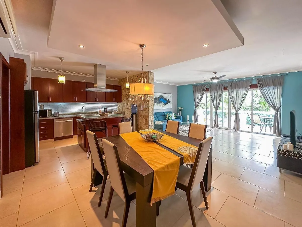 Incredible 3 Bedroom Penthouse W Bbq & Jacuzzi Punta Cana